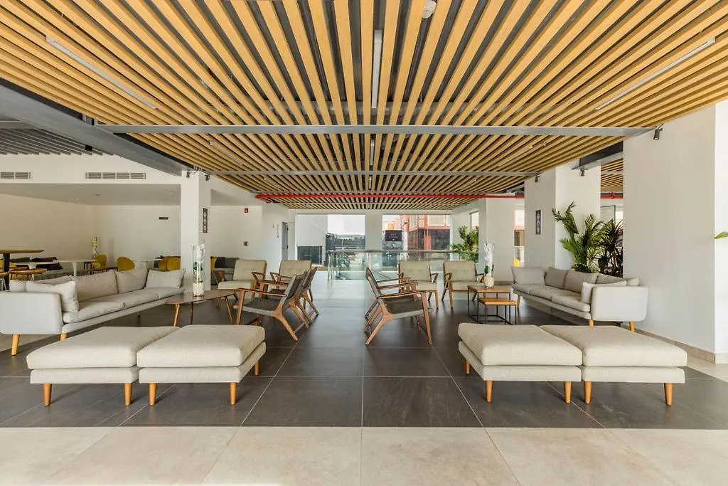 Family Condo At Downtown 오란제스타트 0*,  아루바